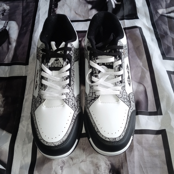 🛑SOLD🛑 - Picture 2 of 5